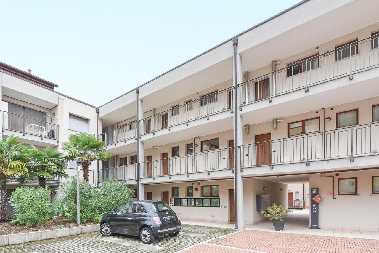 Appartement Voor 6 Personen, Aan Het Comomeer Acquaseria Exterior foto